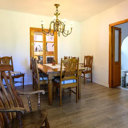 Casa De Risas Oda ve Kahvaltı 4*
