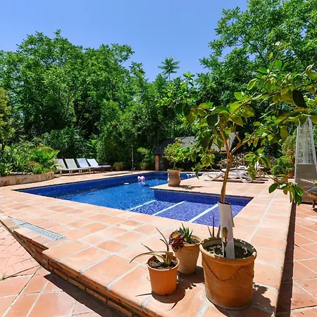 Casa De Risas Oda ve Kahvaltı 4*