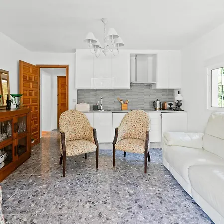 Casa De Risas Oda ve Kahvaltı 4*