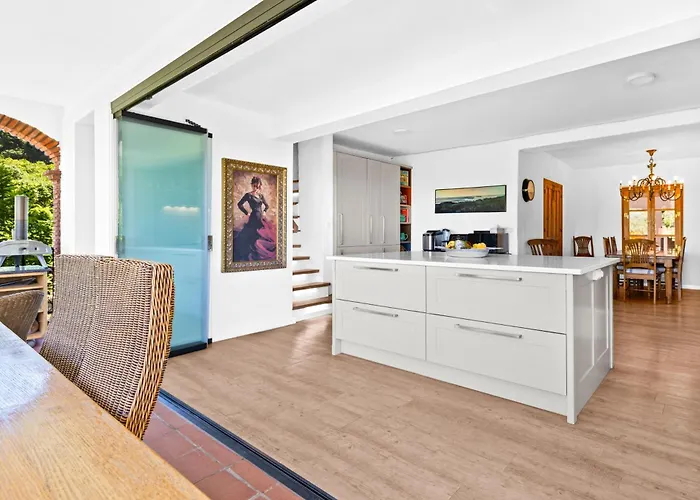 Casa De Risas Bed and breakfast Alhaurín el Grande